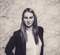 Anna Böcker, Marketing & Communication