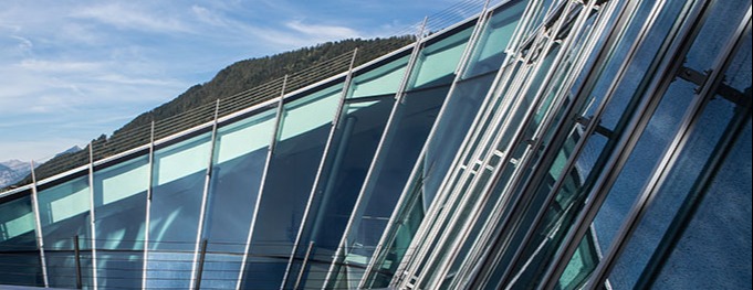 HiCAD: Proactive sheet metal functions for various facades